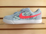 Tenis Nike Capri 3 LTR (PSV)