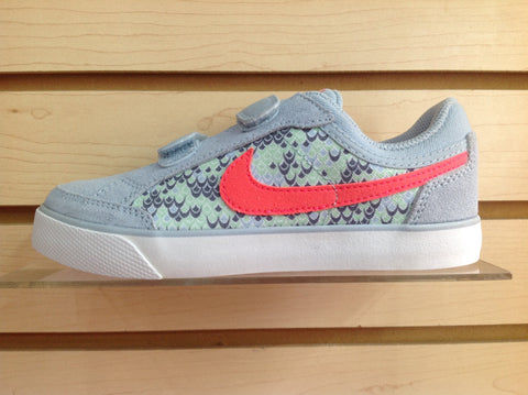Tenis Nike Capri 3 LTR (PSV)