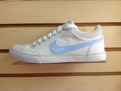 Tenis Nike Capri III Canvas